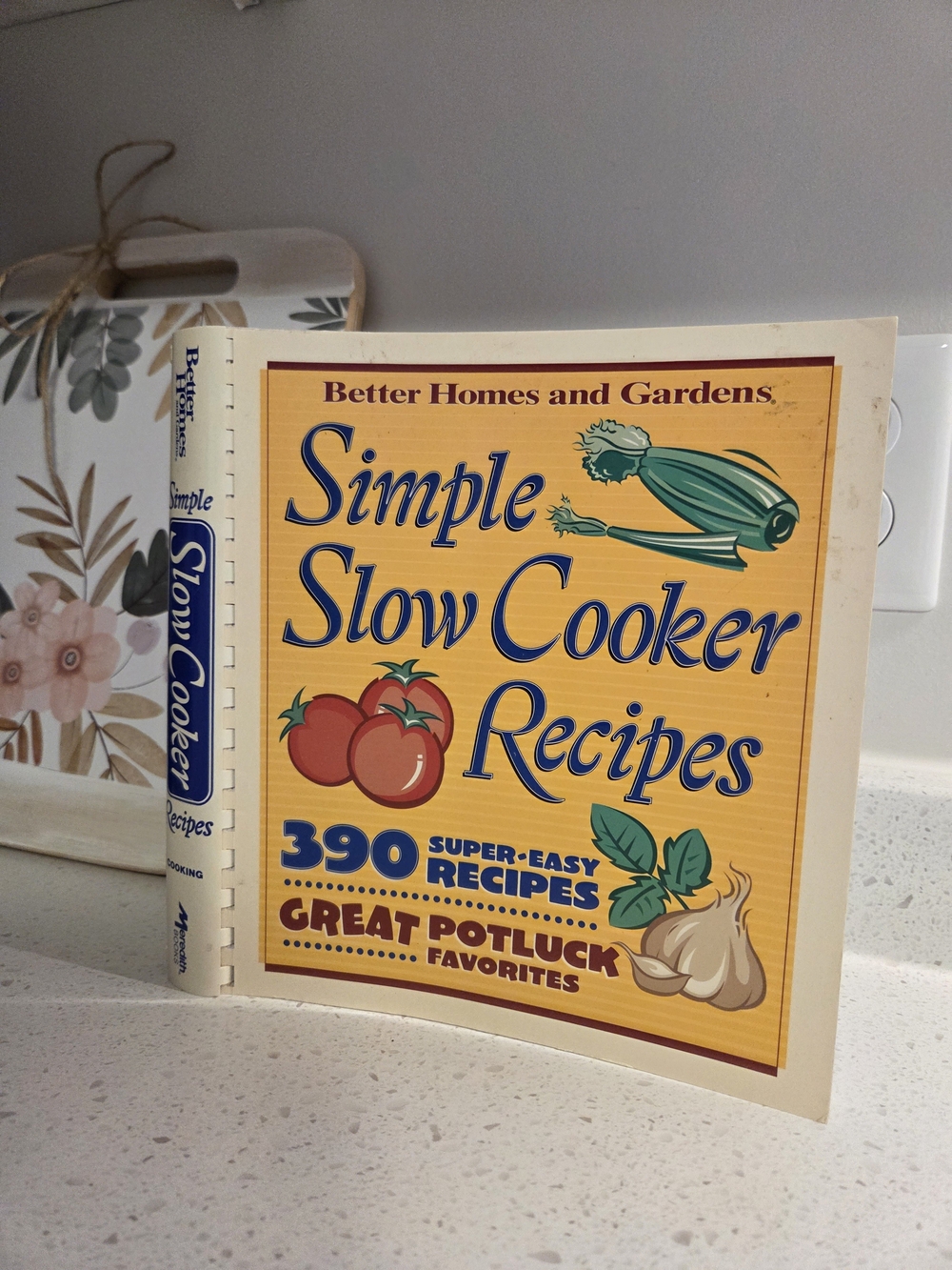 Better Homes and Gardens Simple Slow Cooker Recipes - Yellow Cover